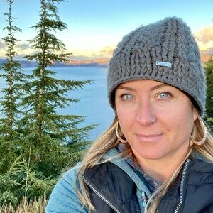 Meet your Posher, Monica